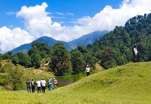 TTH Trek Update: Clear Skies and Majestic Peaks Set the Stage for an Unforgettable Himalayan Adventure