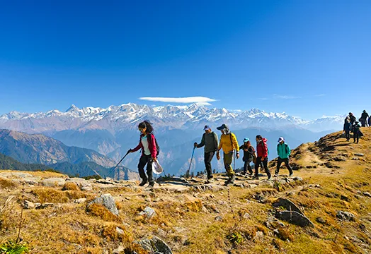 Autumn in the Himalayas: Treks That Should Be on Your List are Gaumukh Tapovan, Sandakphu, and Dayara Bugyal