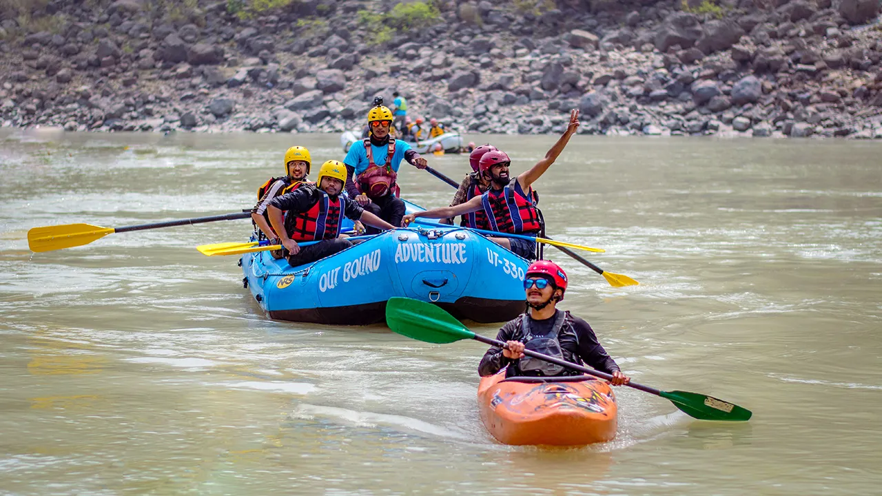 Image of river rafting in rishikesh