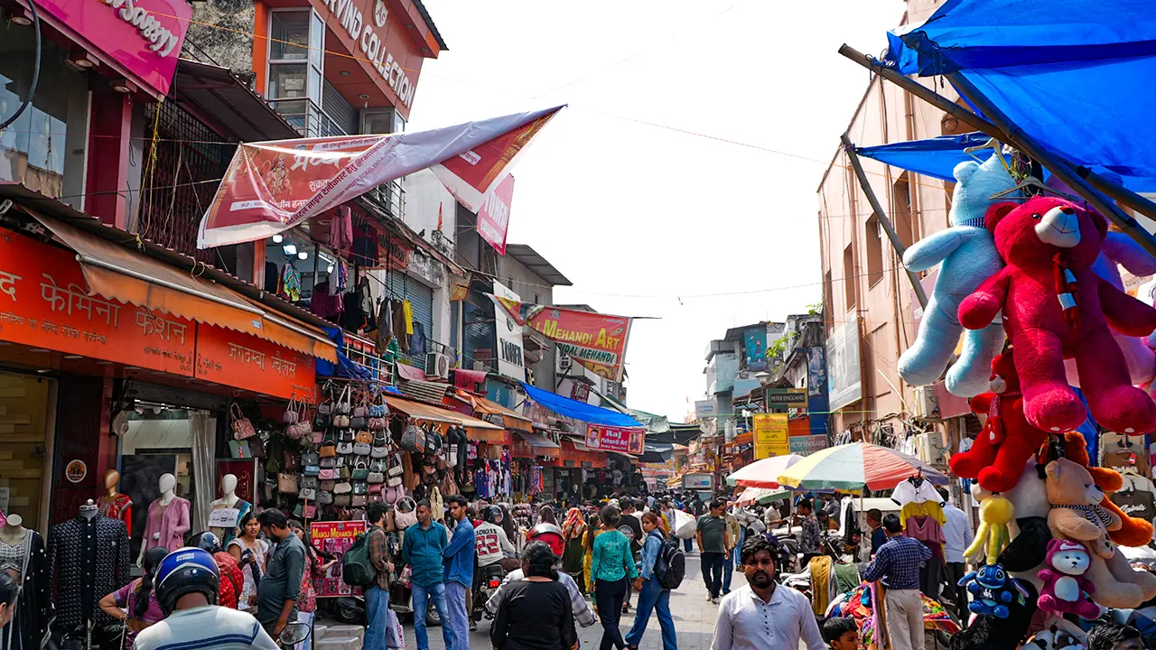 Paltan Bazaar Dehradun