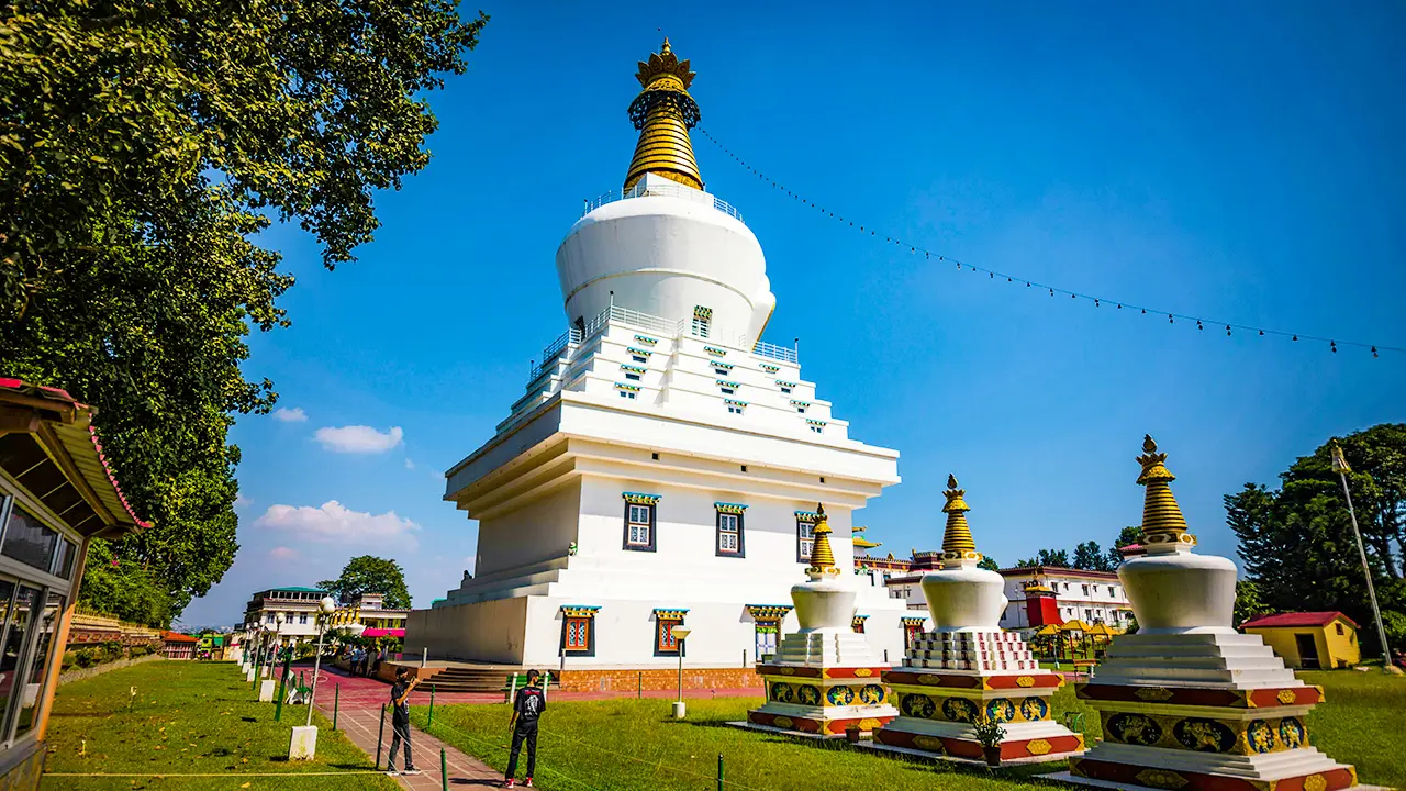 Dehradun buddha temple image